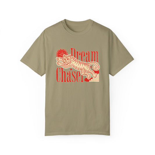 Vintage Dream Chaser Graphic T-shirt. - KILLER RETRO